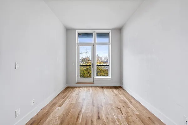 Rented by Douglas Elliman | media 28