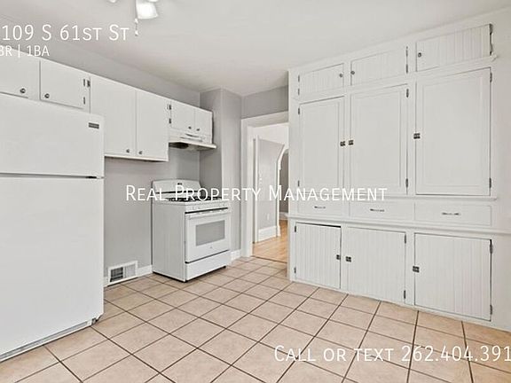 3rd image of 1109 S 61st St