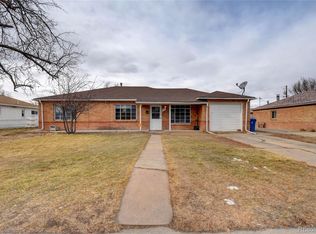 871 Quari Ct, Aurora, CO 80011