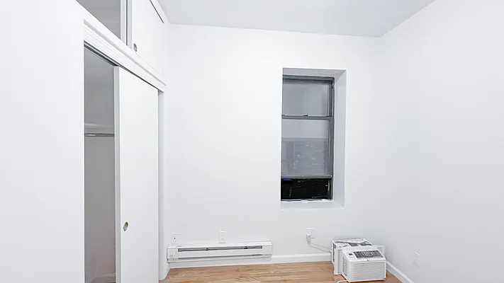 Rented by Brighton Management | media 20