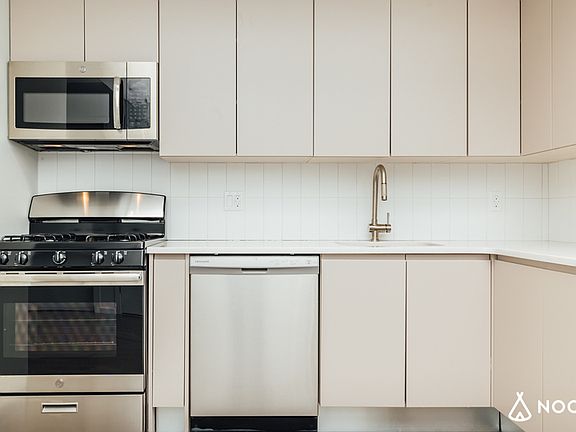 2nd image of 594 Bushwick Ave #615