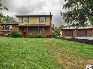 222 Stirrup Ln, Harrisburg, PA 17112