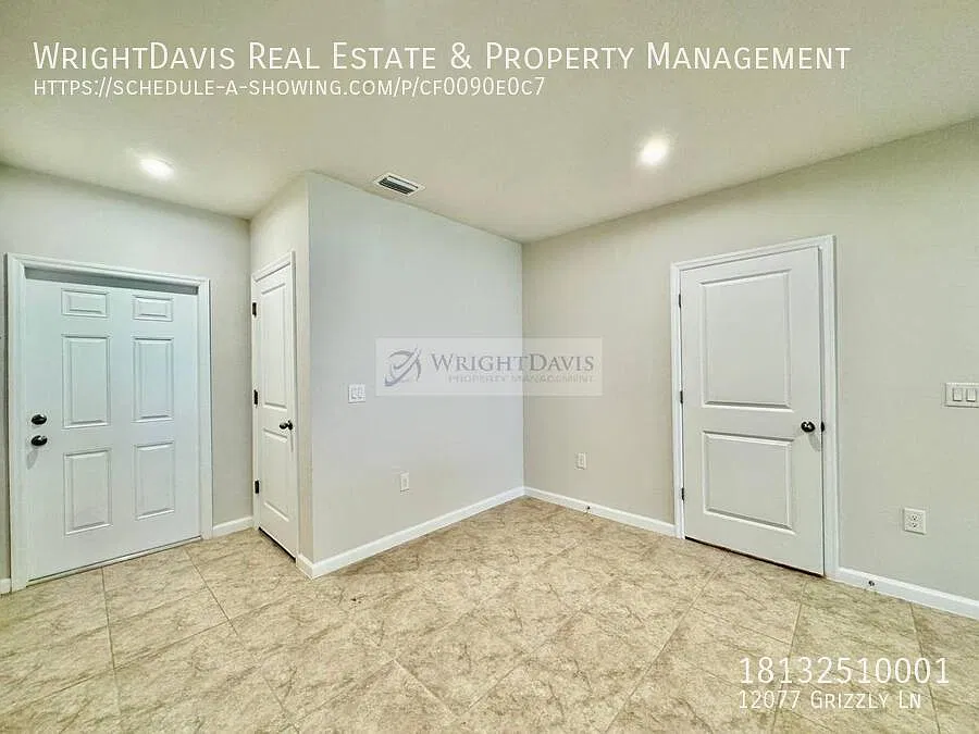 Beautiful 3/2.5 townhome in New Port Richey! — Photo 4