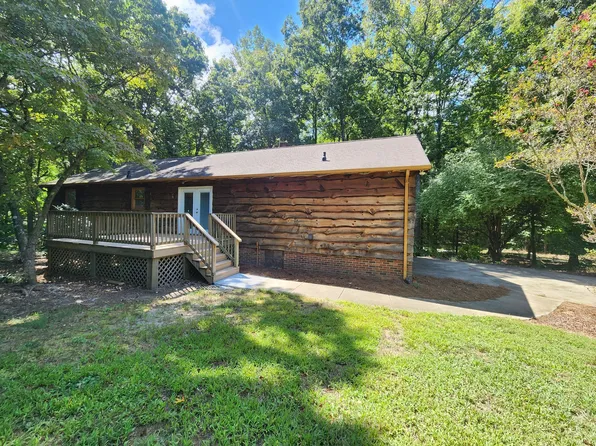 9000 Oakridge Dr, Kannapolis, NC 28081