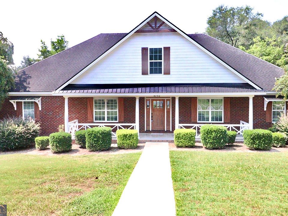 1st image of 4752 San Saba Dr
