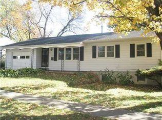 2415 22nd Ave, Marion, IA 52302