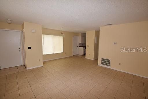 3rd image of 4705 Bay Willow Ct