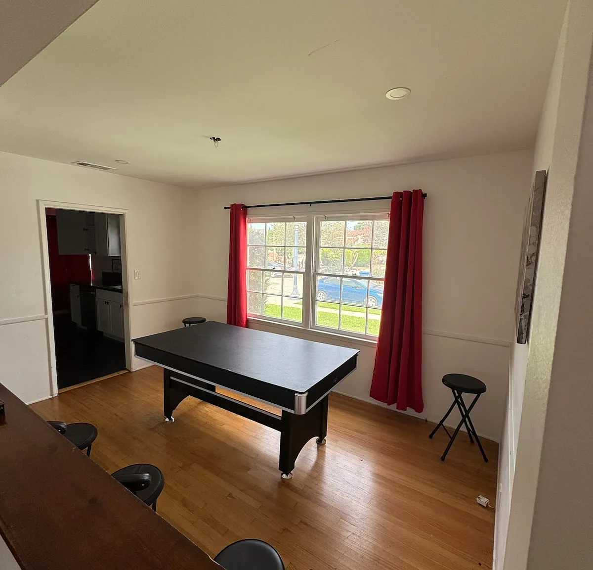2 bed, 1400 sqft, $3,600 — Photo 1
