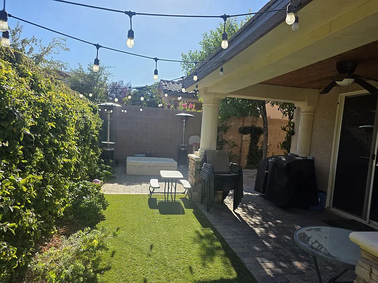 9225 Dorrell Ln — Photo 4
