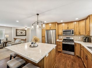 10309 Parkview Ln N, Champlin, MN 55316