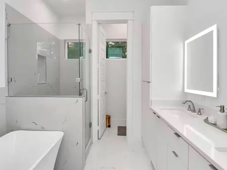 502 Schweikhardt St #C — Photo 16