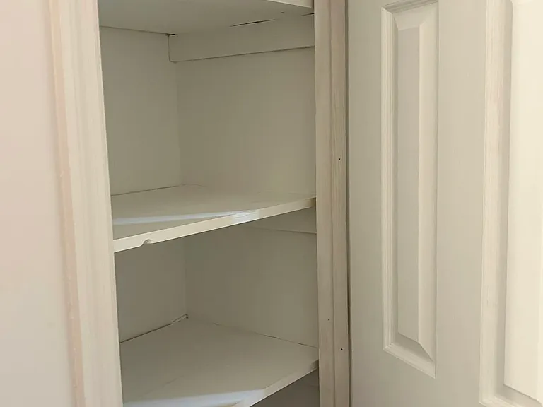 119-121 Michael Ave #121 — Photo 13