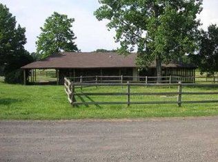 3206 Cardinal Ln, Lavaca, AR 72941