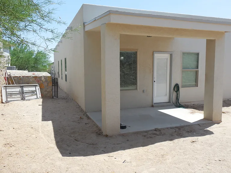 12867 Ivelet Ct — Photo 35