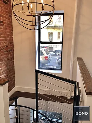 Rented by Bond New York | media 14