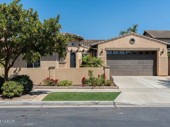 204 Navarra Way, Santa Maria, CA 93454