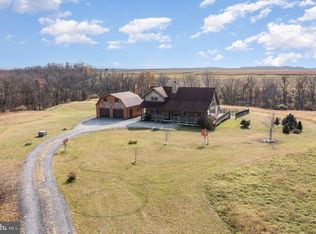 114 Sunset Ln, Newville, PA 17241