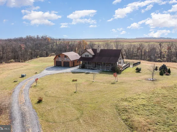 114 Sunset Ln, Newville, PA 17241