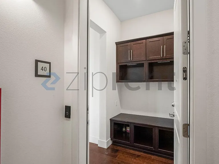 460 Montague Expy #40 — Photo 9