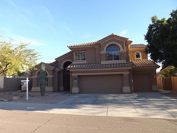 5th image of 1409 E Desert Flower Ln
