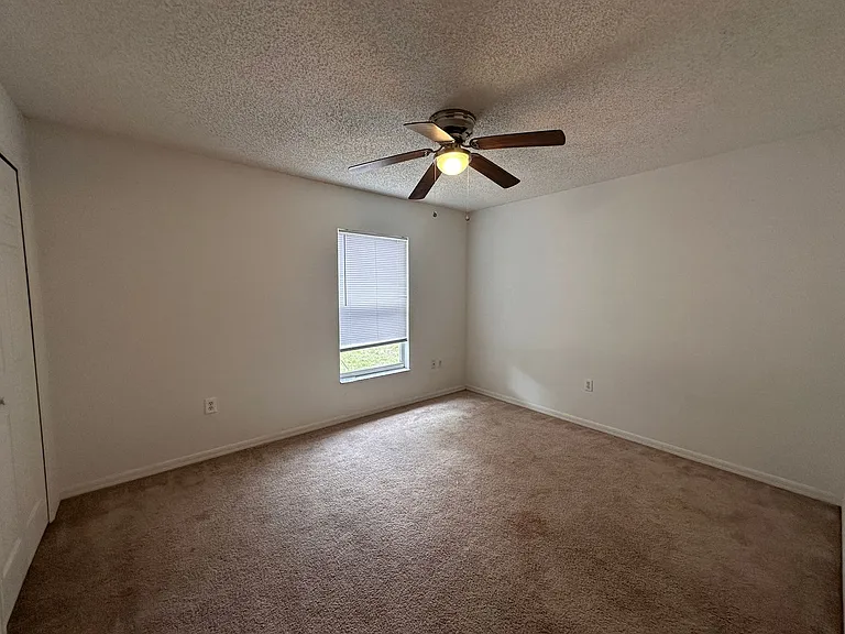 33 Rybark Ln — Photo 19