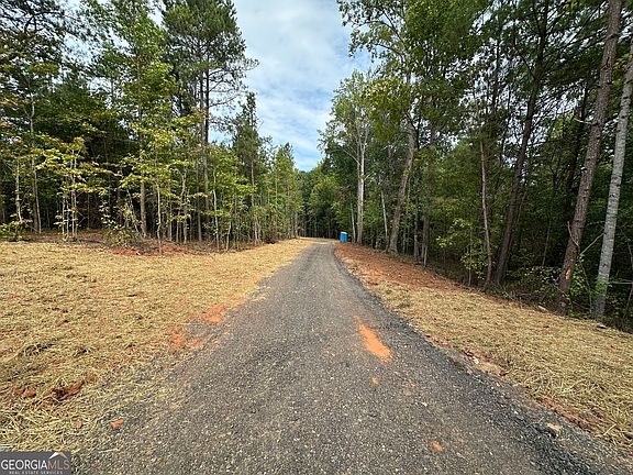 4th image of 295 Sims Rd
