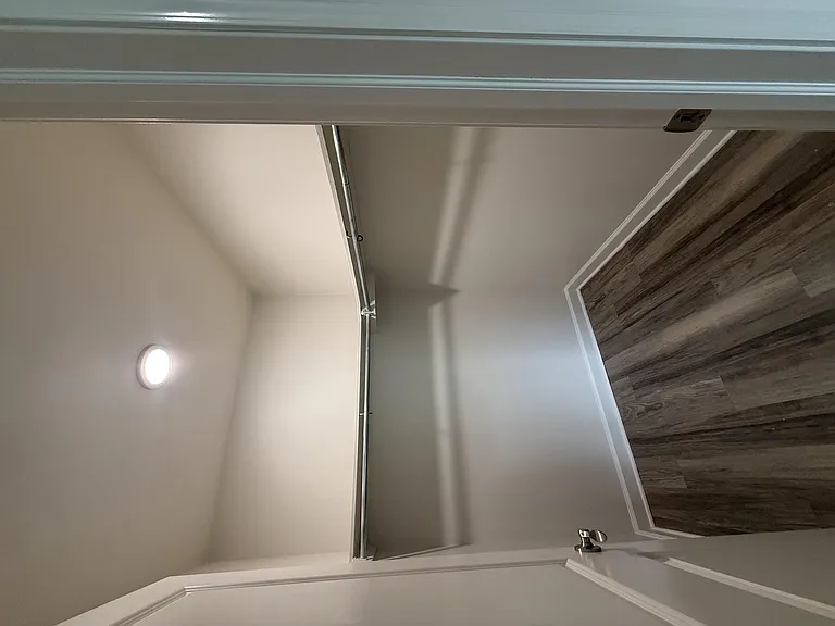 Franklin River Apartments — Photo 53