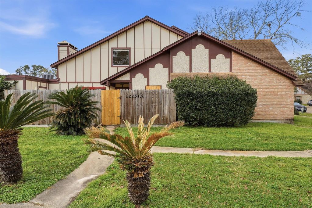 12251 W Village Dr Unit A, Houston, TX 77039 townhouse