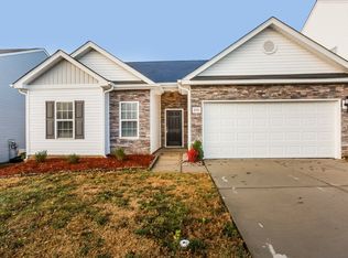 2521 Meadow Crossing Dr, Dallas, NC 28034