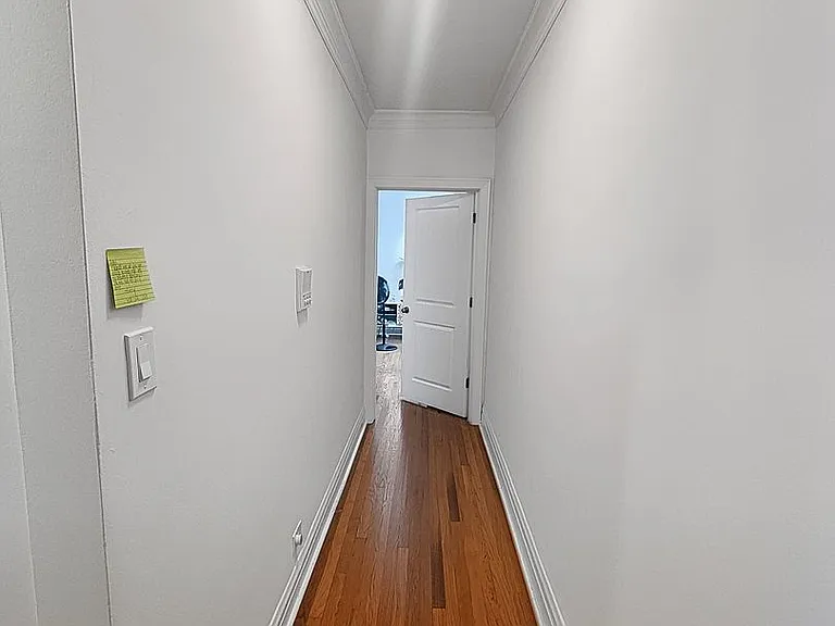 2722 W Farragut Ave #S3 — Photo 1