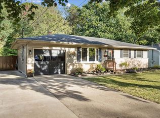 540 Cosmopolitan Ave, Marshall, MI