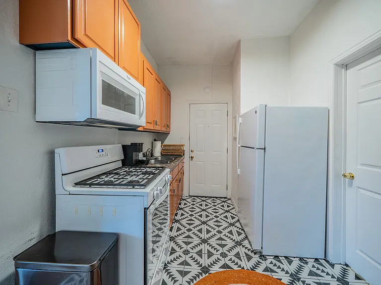 Cook with ease in this bright space with plenty of counter room.