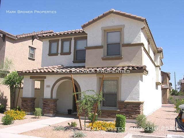 1st image of 5861 E Hoover Ave