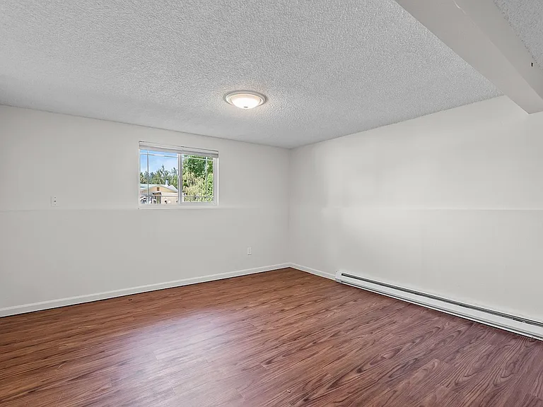 7906 N Dakota St — Photo 13