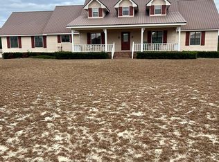 405 Trotter Rd, Douglas, GA 31535