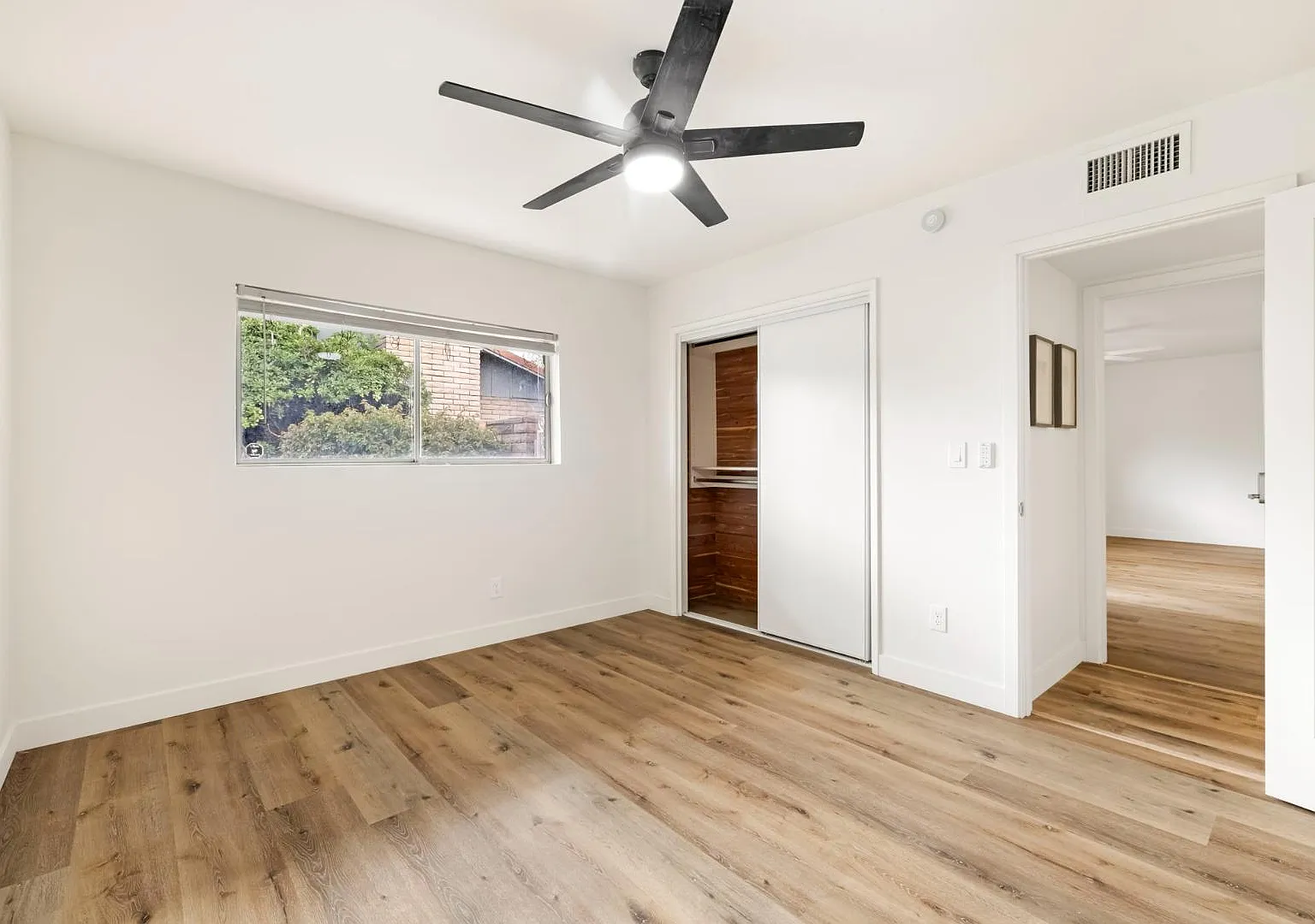2610 S Ventura Dr. — Photo 1