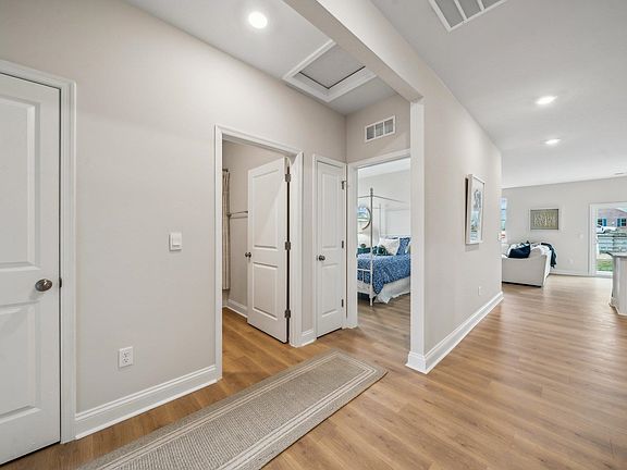 4th image of 14734 Green View Dr
