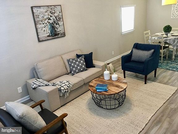 ellis living room