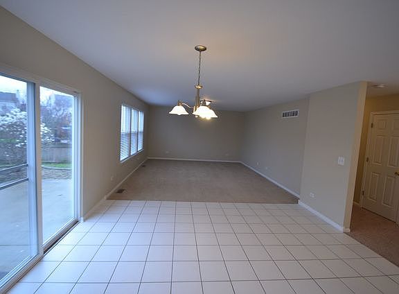 5th image of 1808 Arbor Falls Dr