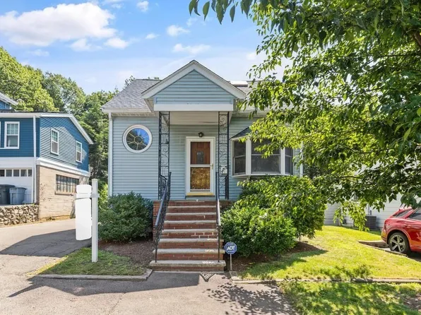 41 N Mountain Ave, Melrose, MA 02176