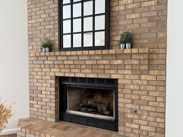 (undisclosed Address)