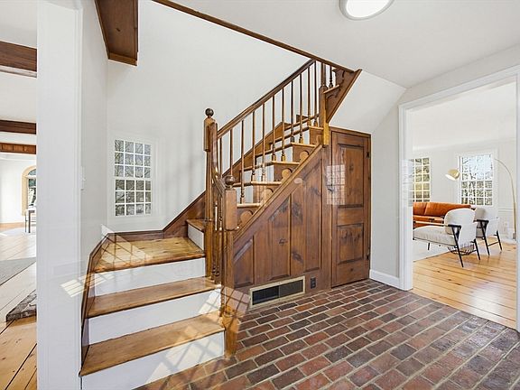 2nd image of 16 Coleman Rd