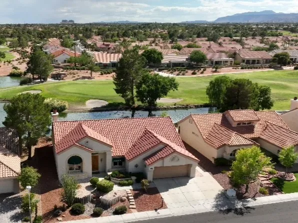 8713 Litchfield Ave, Las Vegas, NV 89134
