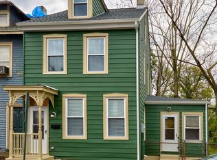 20 W Pearl St, Burlington, NJ 08016