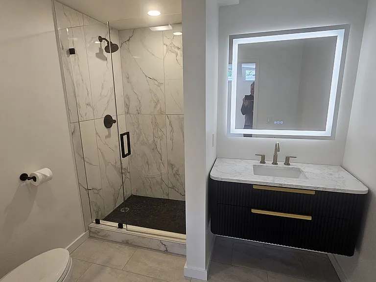 3803 E Lake Sammamish Shore Ln SE — Photo 20