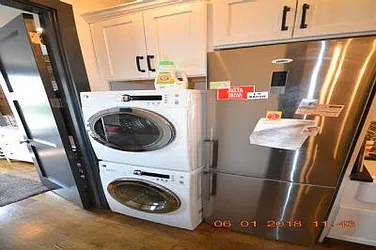 Rented by ArdorNY