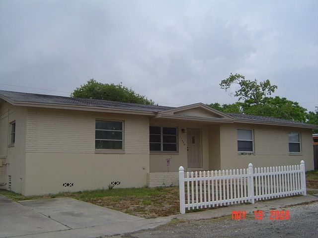 1st image of 1780 Tee Dee Ln #A