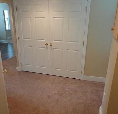 Entry/Foyer