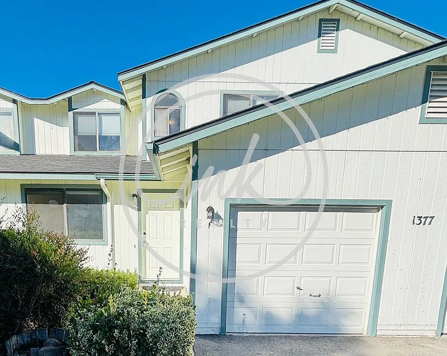 1377 Village Way