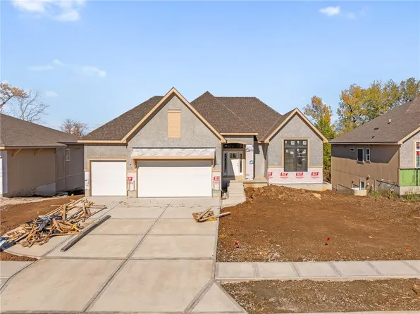 24206 W 91st Ter, Lenexa, KS 66227